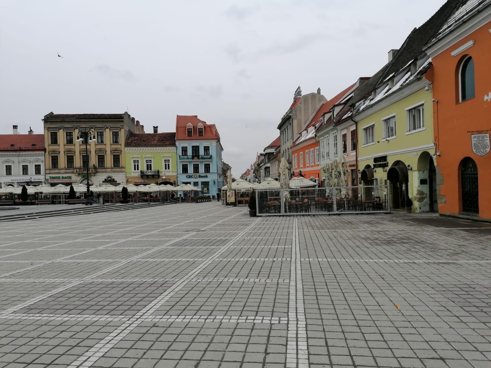 Piața Sfatului din Brașov, în pandemie