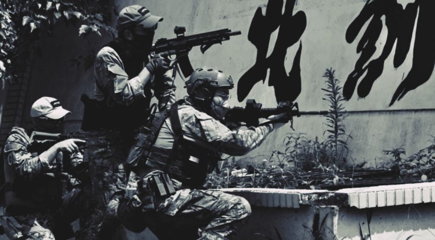 Civilii taiwanezi, inspirați de rezistența ucraineană: Trainingurile militare la care se înscriu pentru a face față unei invazii chineze